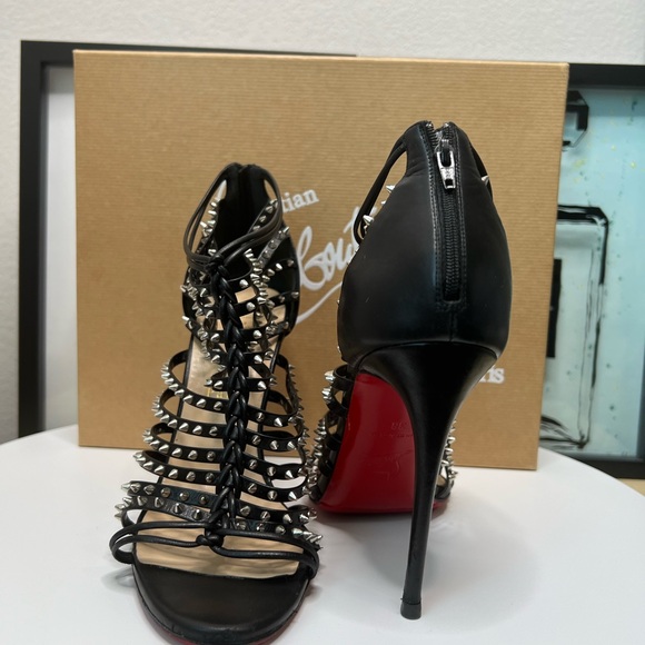 Christian Louboutin Black Heeled Shoes - Picture 3 of 16